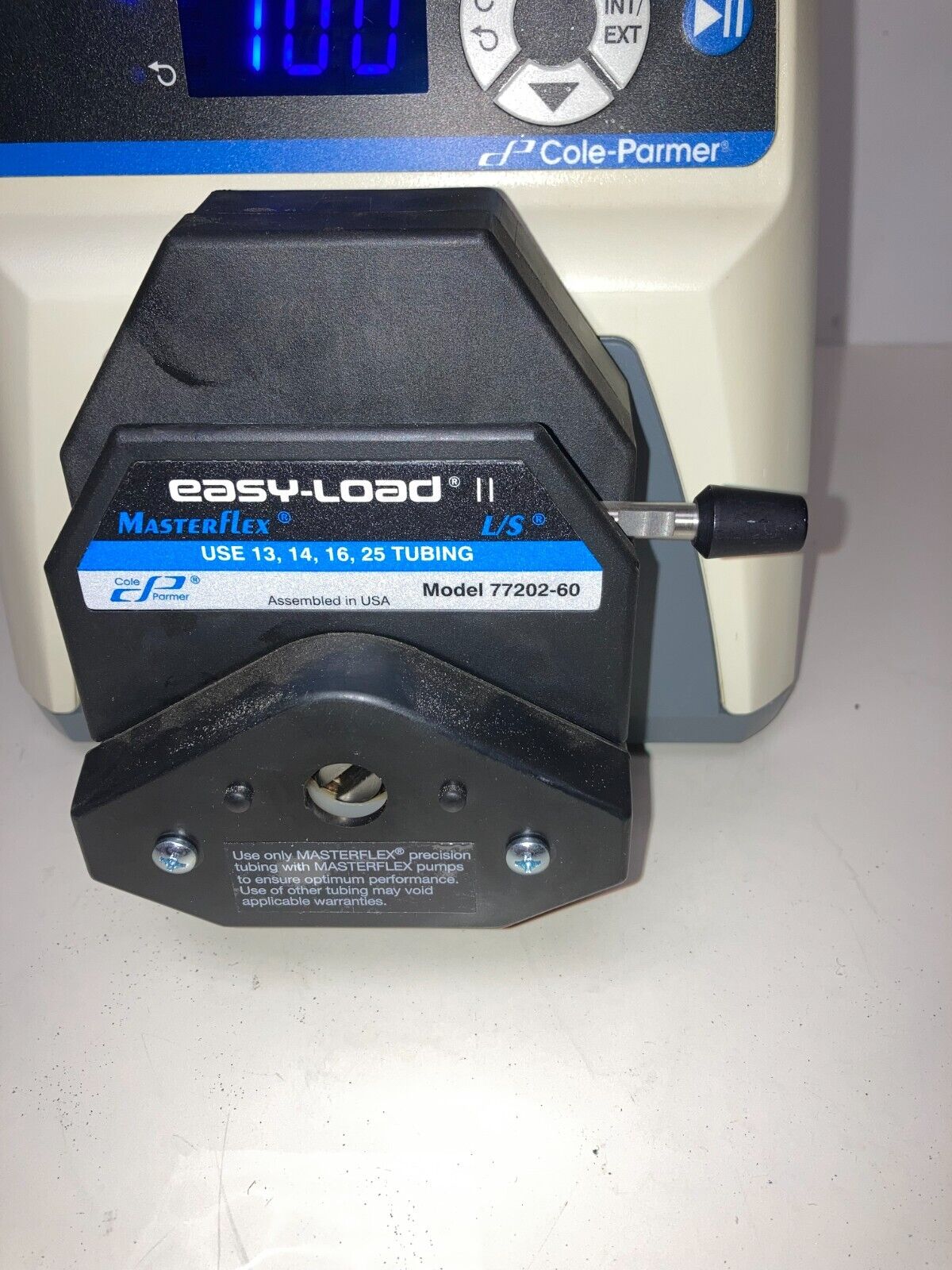 100 RPM MasterFlex 07528-30 Digital Pump with Easy-Load II Pump Head 77202-60
