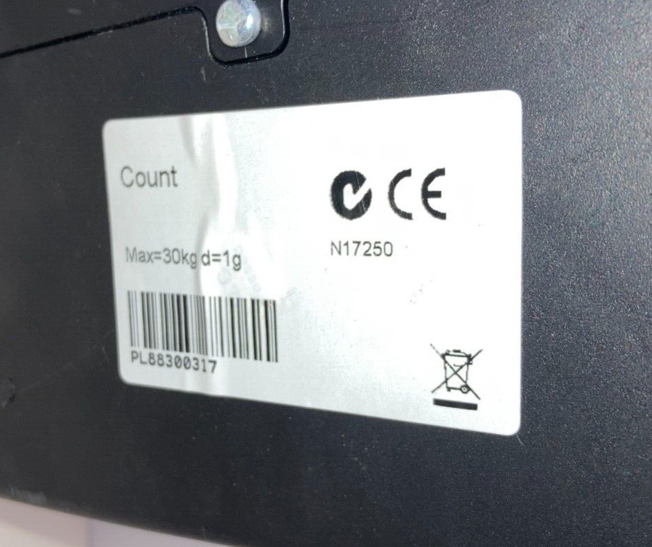 Cole-Parmer Symmetry CS Series Counting Scale, 30kg x 1g Readability - 10000-68