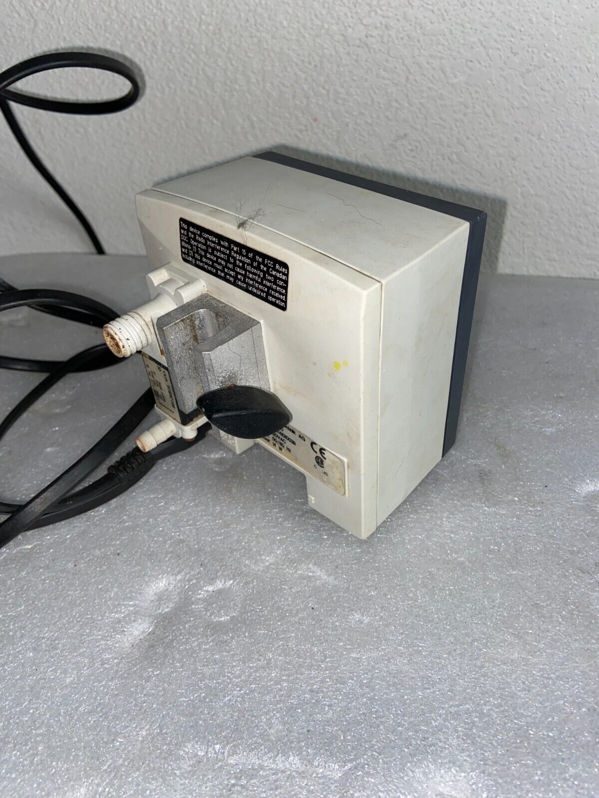 Buchi V-800 Vacuum Controller with Power Cable