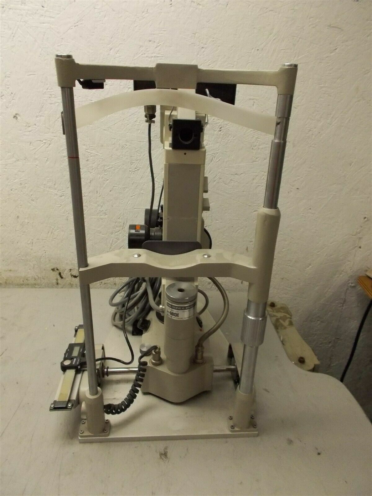  NEITZ CT-R Retroillumination Retinal Camera/ Slit Lamp - No Power Supply