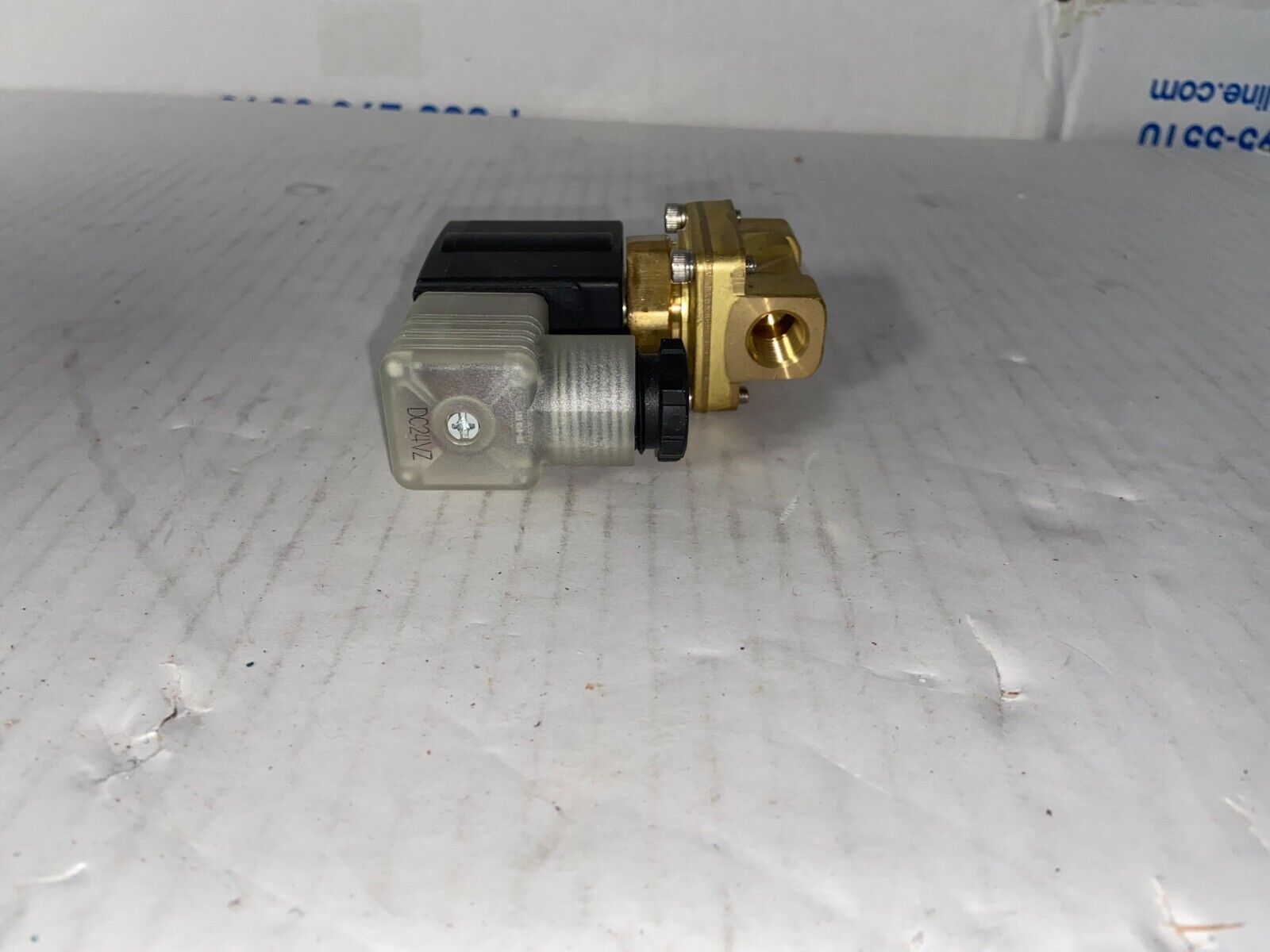 NEW OPEN BOX SMC VXZ2230-02N-5DZ1 /  2-WAY SOLENOID MEDIA VALVE