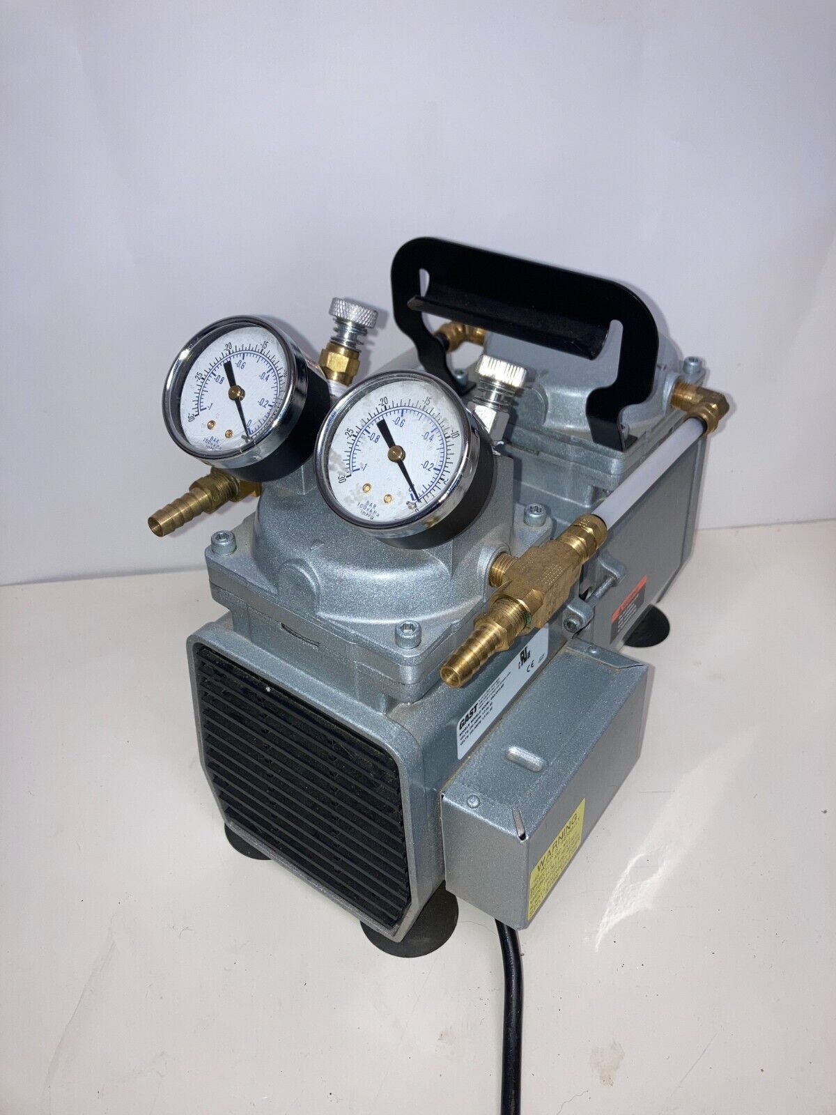 Gast DAA-V515-ED High-Capacity Vacuum Pump, Gauge, Regulator, and Relief 230VAC