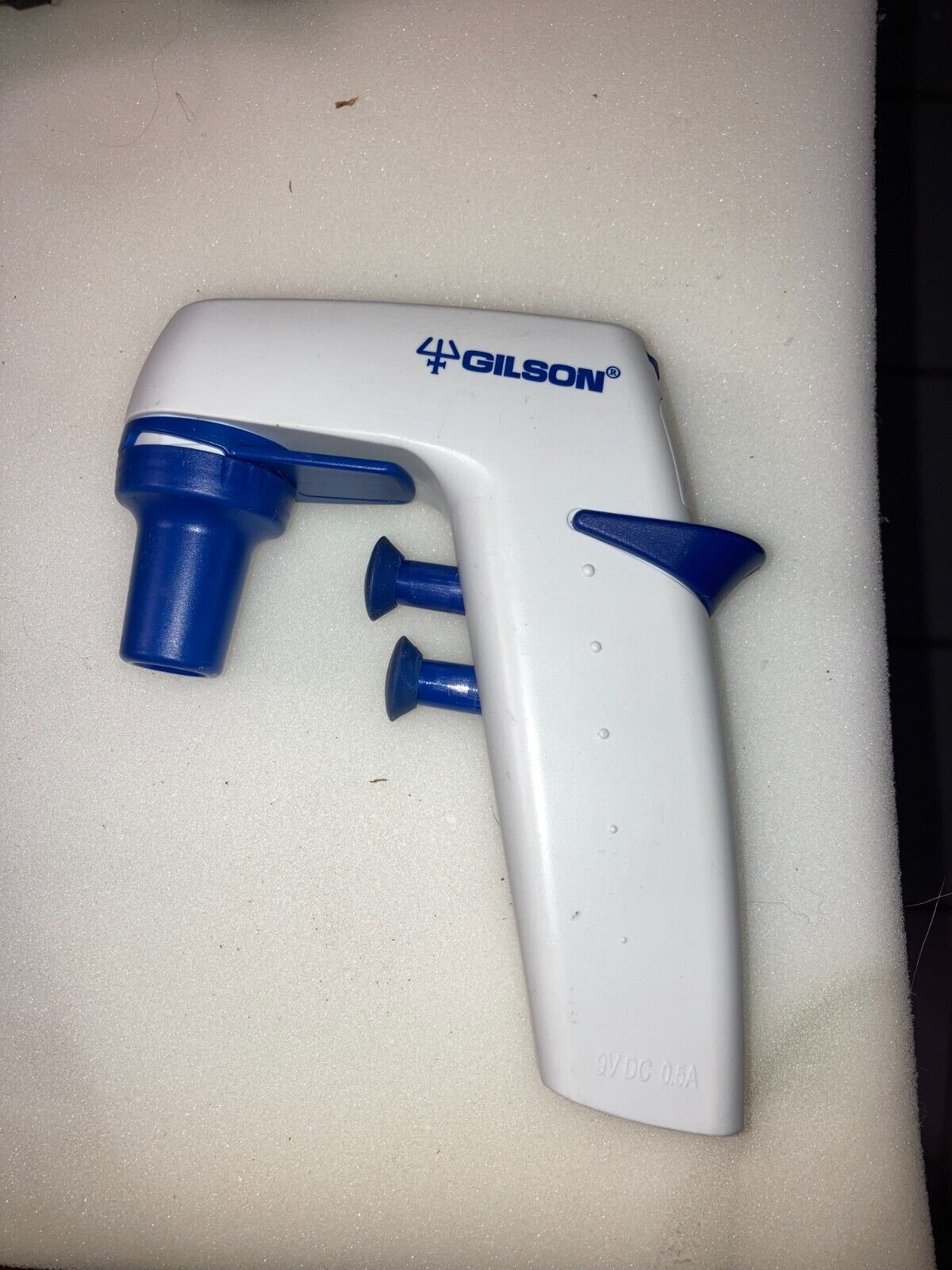 Gilson Electronic Pipette Filler Pipettor Pipette Pump with Digital Display