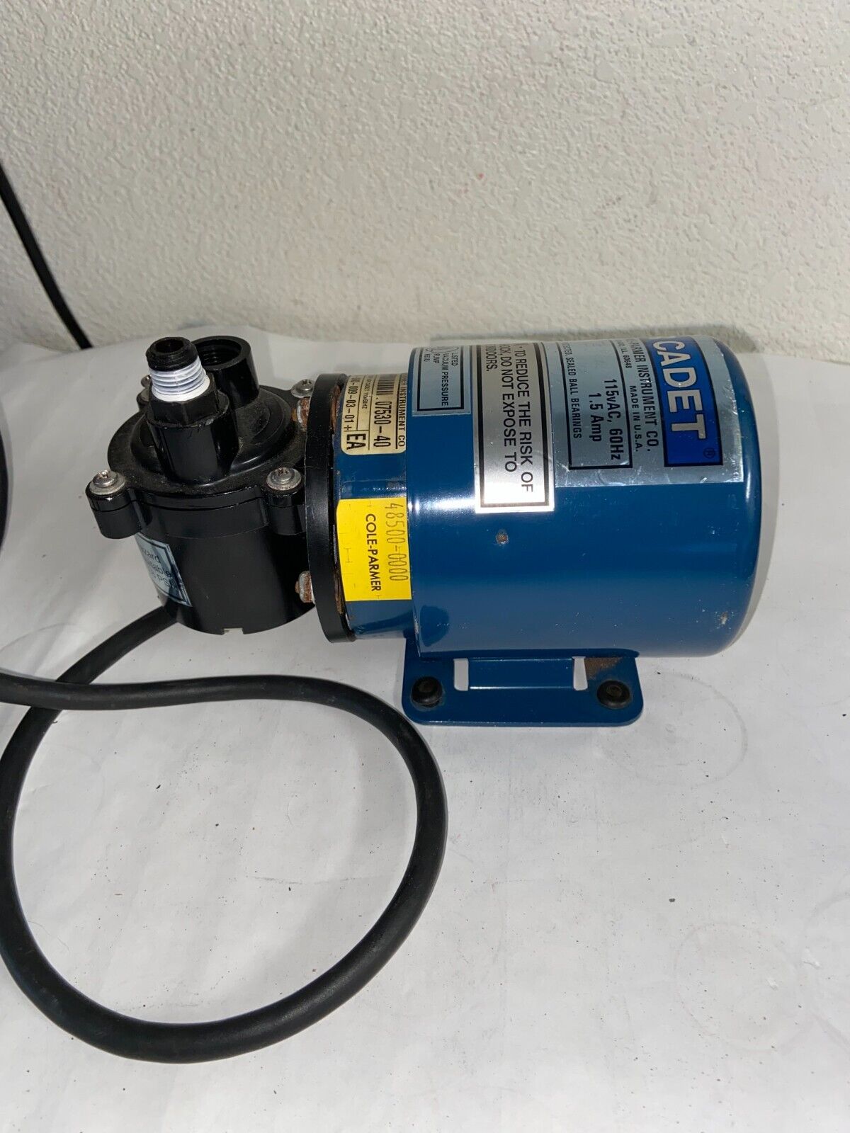 Cole-Parmer Dual Head Air Cadet Vacuum Pressure Pump 7530-40