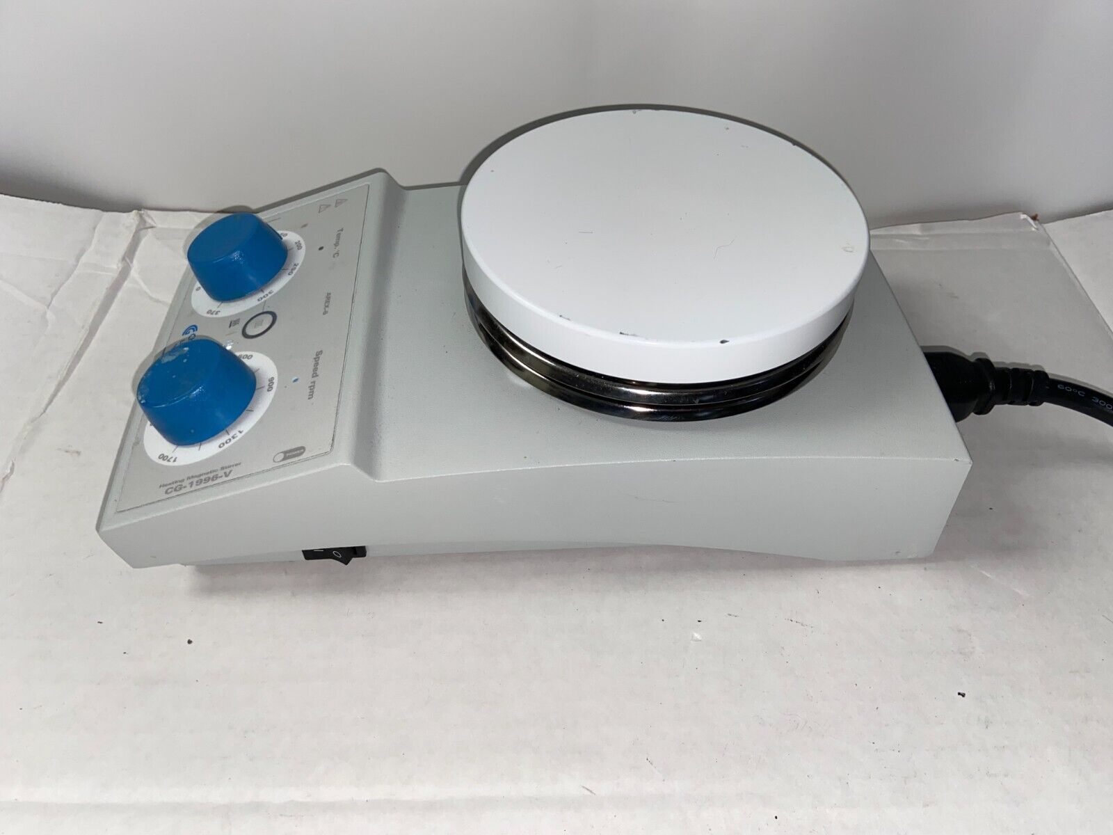 Chemglass CG-1996-V Magnetic Hotplate Stirrer with Power Cord