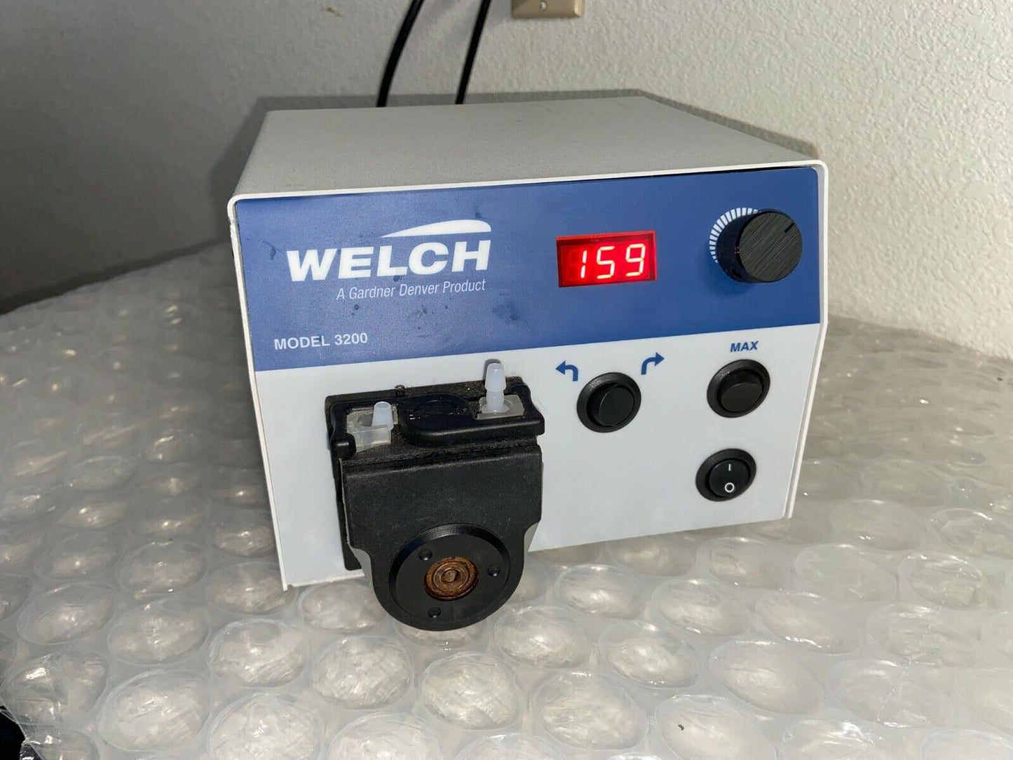 Welch 3200 Digital Variable-Speed Bi-Directional Peristaltic Pump 3200B-01