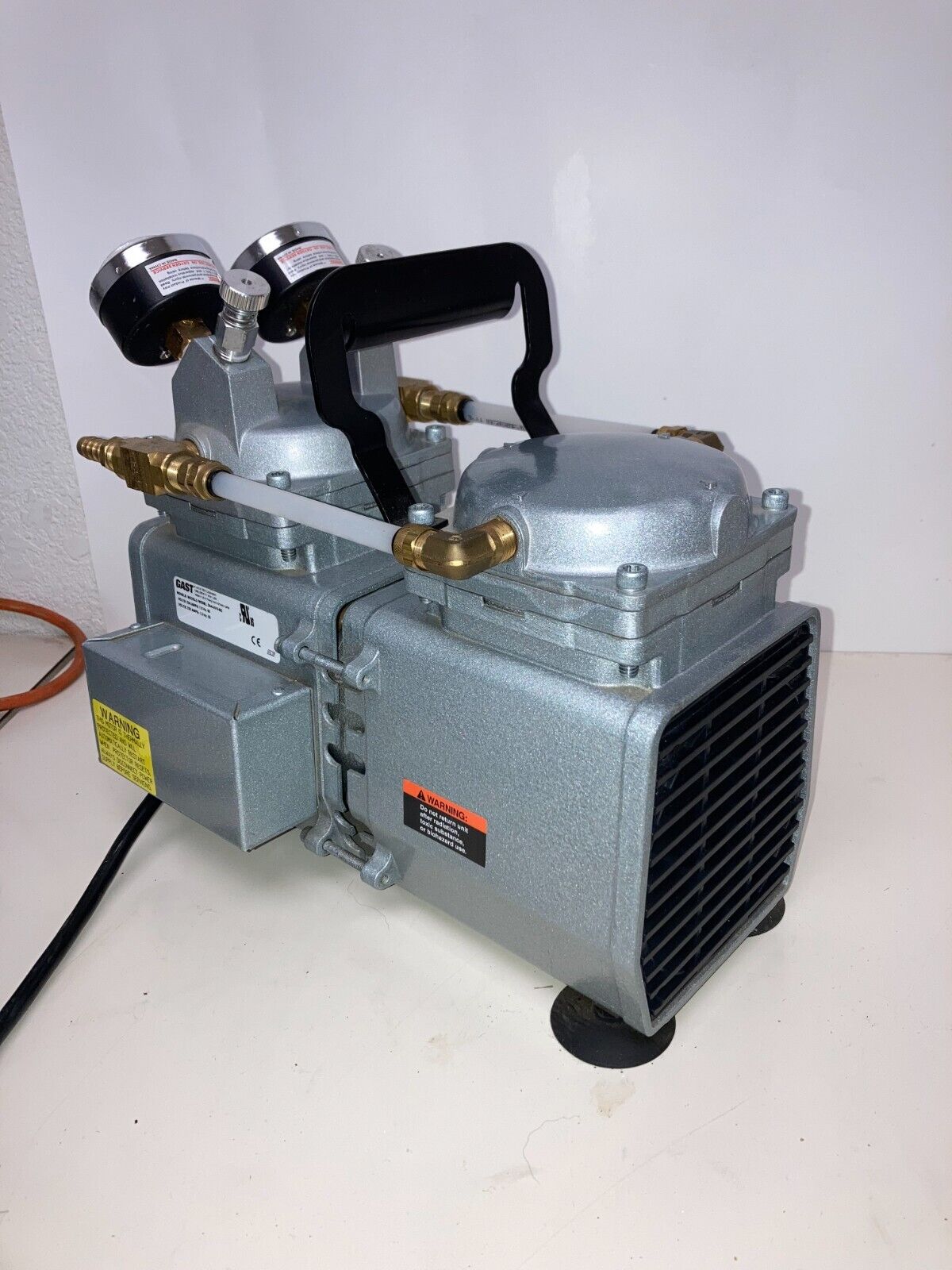 Gast DAA-V515-ED High-Capacity Vacuum Pump, Gauge, Regulator, and Relief 230VAC