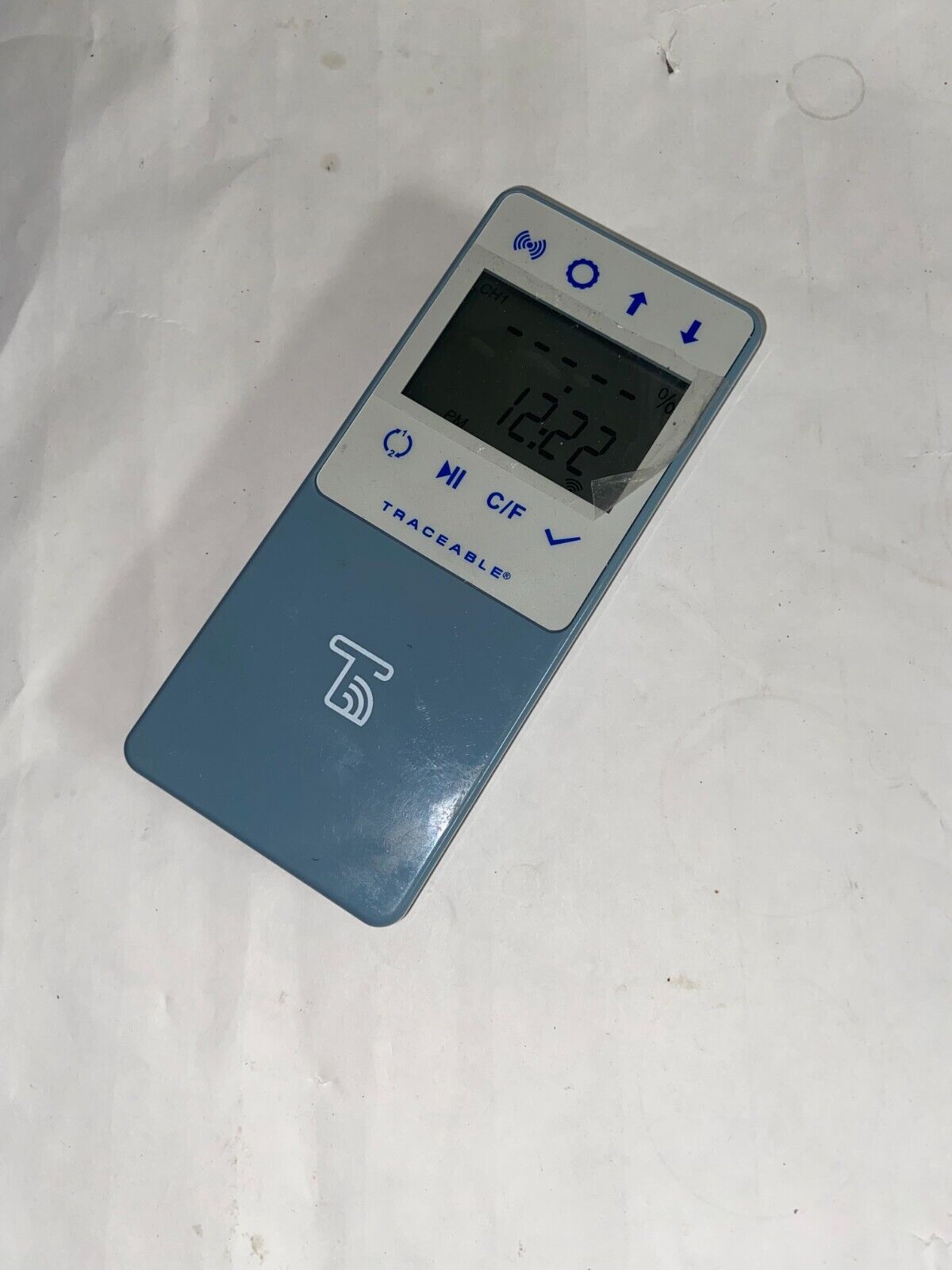 Traceable Temperature/Humidity Wi-Fi Data Logger  EW-18000-29 - NEW BATTERIES