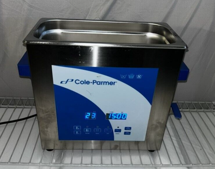 Cole-Parmer 6 Liter Ultrasonic Cleaner with Digital Timer and Heat, 120 VAC