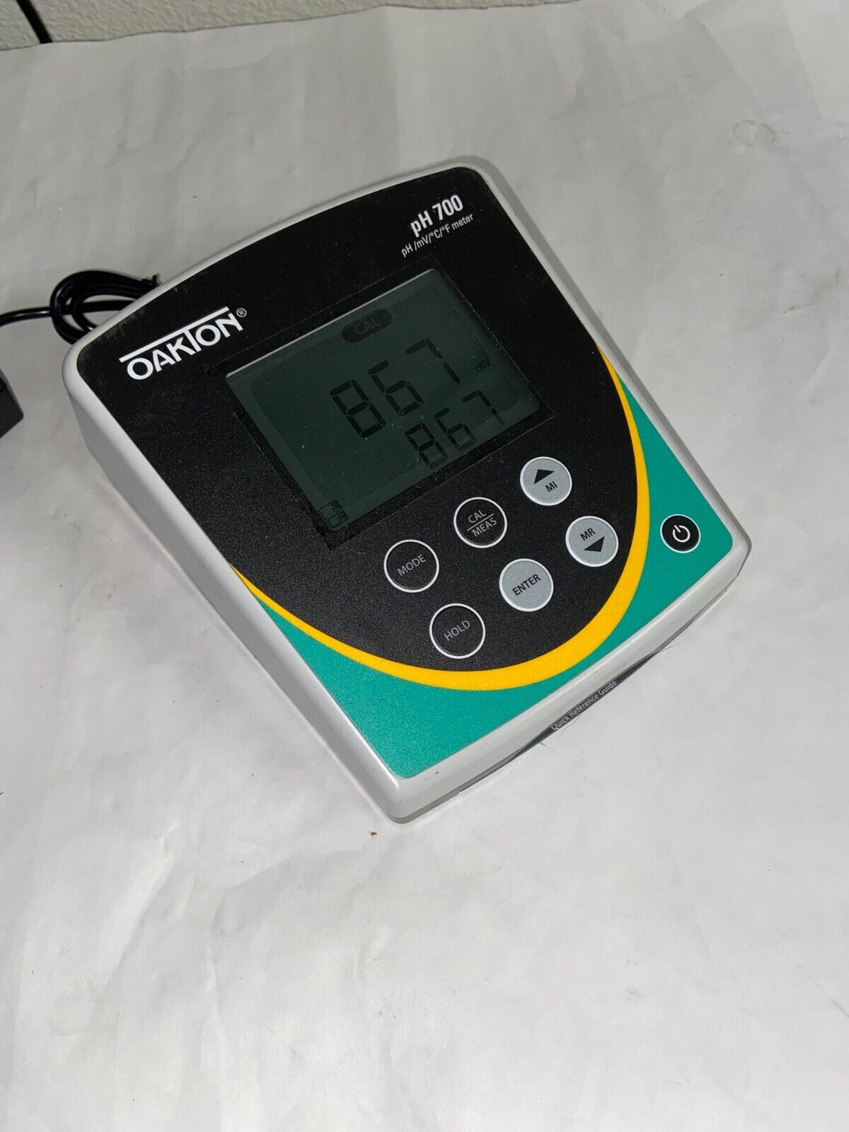 Oakton PH 700 Benchtop pH Meter -2 to 16 with Power Supply