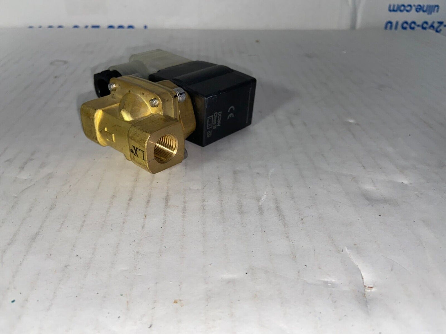 NEW OPEN BOX SMC VXZ2230-02N-5DZ1 /  2-WAY SOLENOID MEDIA VALVE