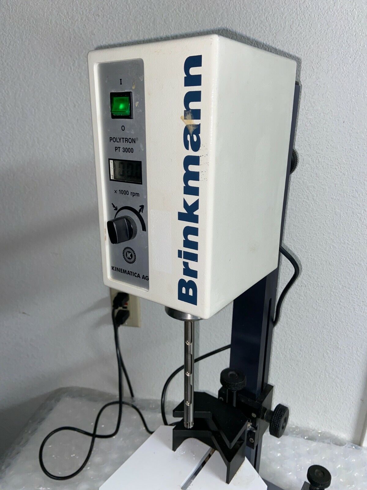 Polytron PT-MR 3000 Kinematic Homogenizer with Stand and Dispersing Aggregate 