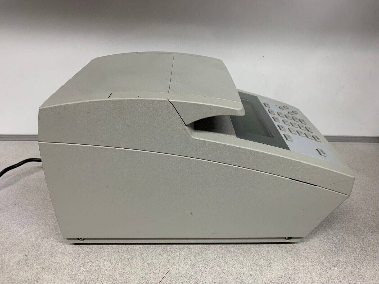 Applied Biosystems Geneamp PCR System 2700 ABI 96-Well Thermal Cycler 4322620