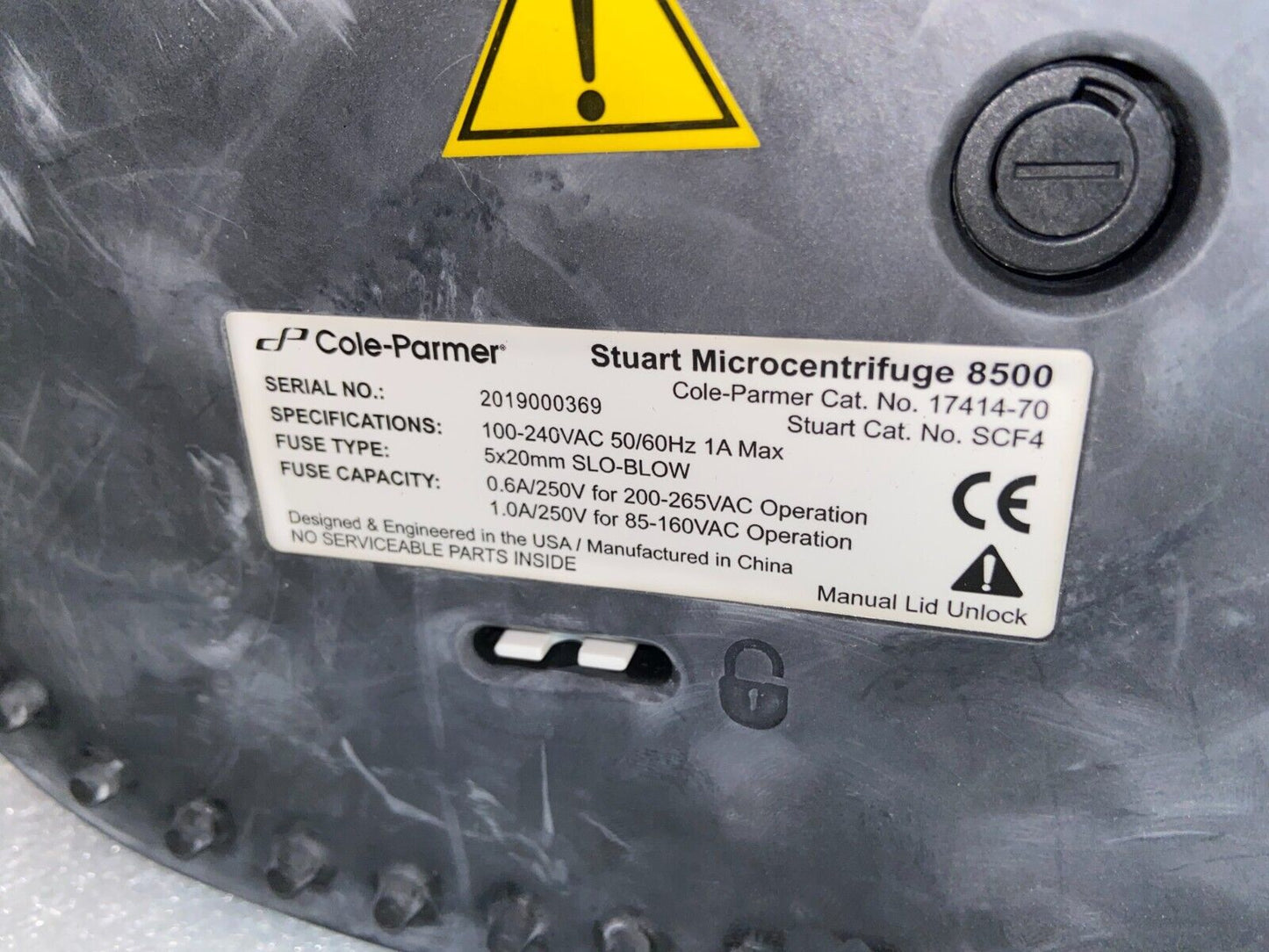 Cole Parmer Stuart 8500 Microcentrifuge, 8500 rpm; 100 to 240 VAC, 50/60 Hz