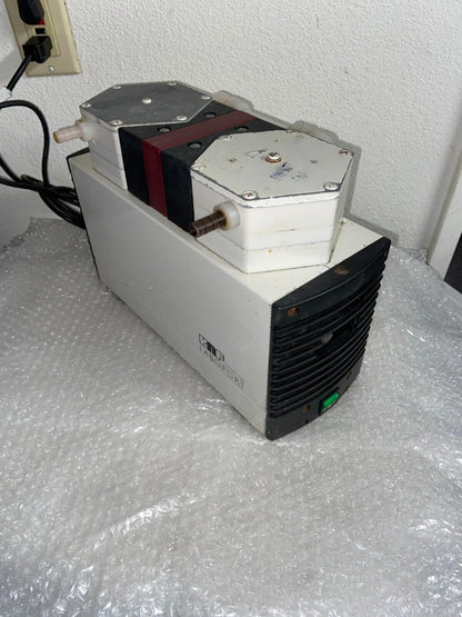 KNF Neuberger Laboport UN840.3FTP Diaphragm Vacuum Pump