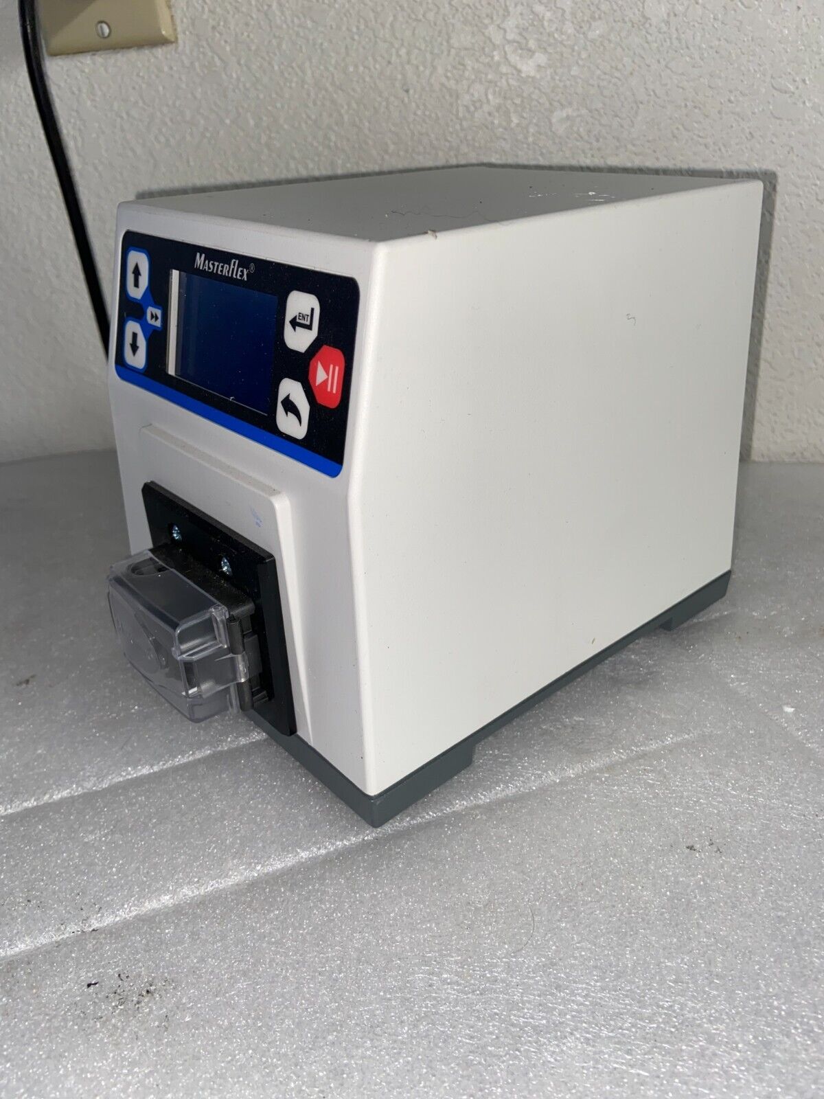 Masterflex C/L Microflex Digital Pump with Single-Channel Pump Head 77123-00