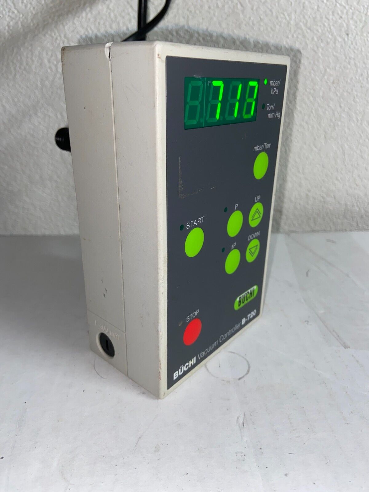 Buchi B-720 Vacuum Controller for Buchi V-500 Vacuum Pump