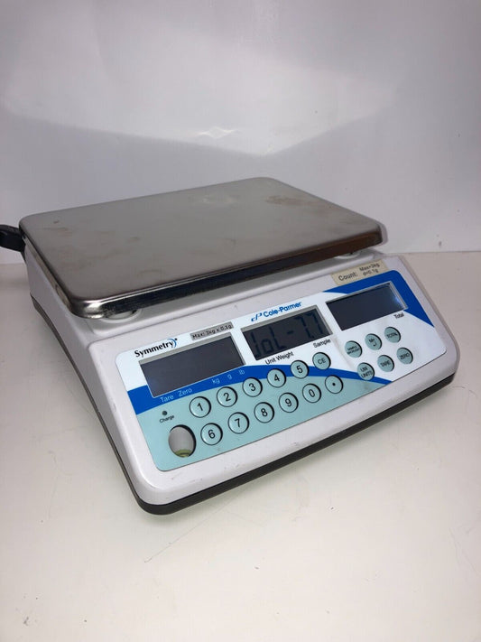 Cole-Parmer Symmetry CS Series Counting Scale, 3kg x 0.1g Readability 10000-61