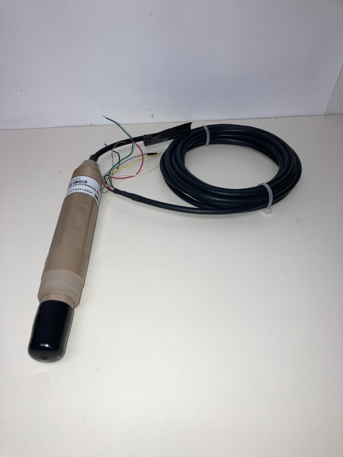 NEW OPEN BOX Hach PD1R1 Differential pH electrode, 15-ft cable, PPS body