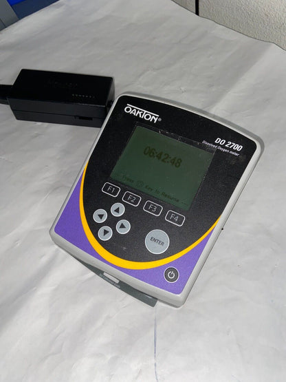 Oakton DO2700 Benchtop Dissolved Oxygen Meter DO 2700 with Power Supply