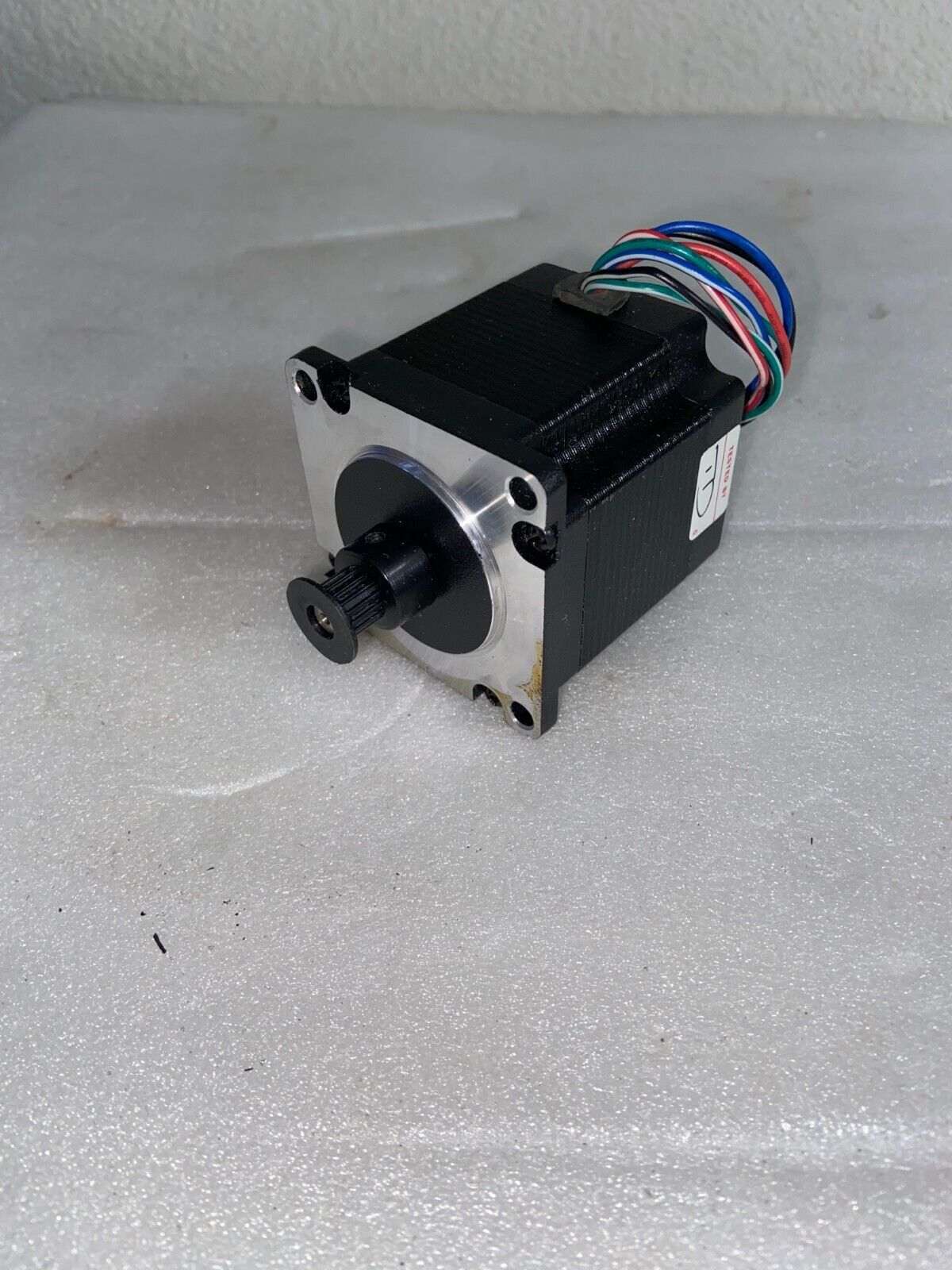 Lin Engineering 5718M-05E-05 Hybrid 2.00A Stepper Motor