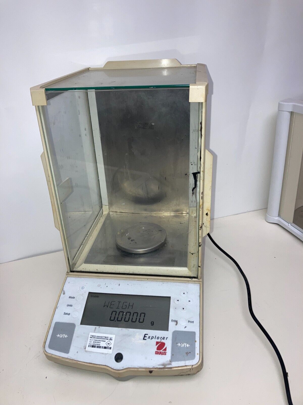 Working Ohaus E11140 Explorer Analytical Balance, 110g