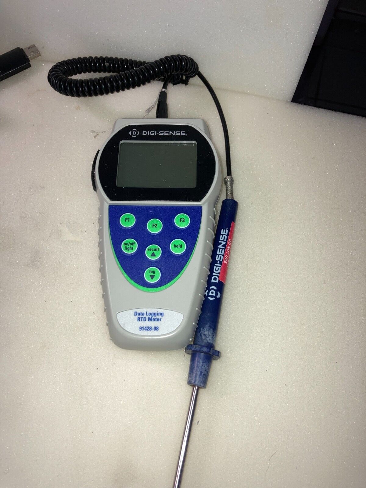 Digi-Sense Temp-360 Single-Input Data Logging RTD Thermometer - EW-91428-08