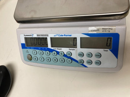 Cole-Parmer Symmetry CS Series Counting Scale, 3kg x 0.1g Readability 10000-61