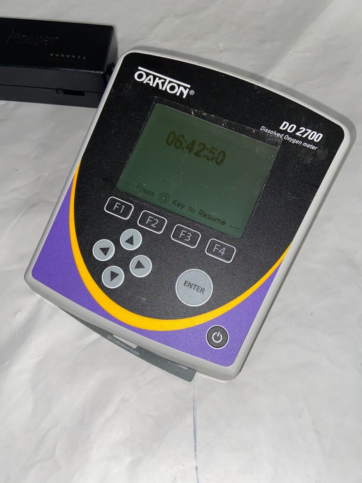 Oakton DO2700 Benchtop Dissolved Oxygen Meter DO 2700 with Power Supply