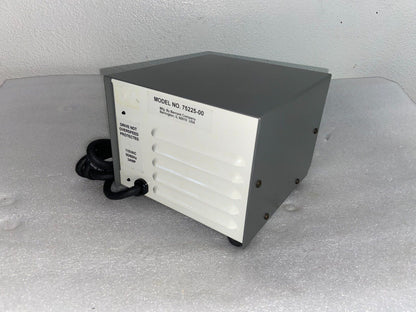 NEW Cole Parmer Pump Drive 75225-00 Variable Flow Console Drive 115VAC