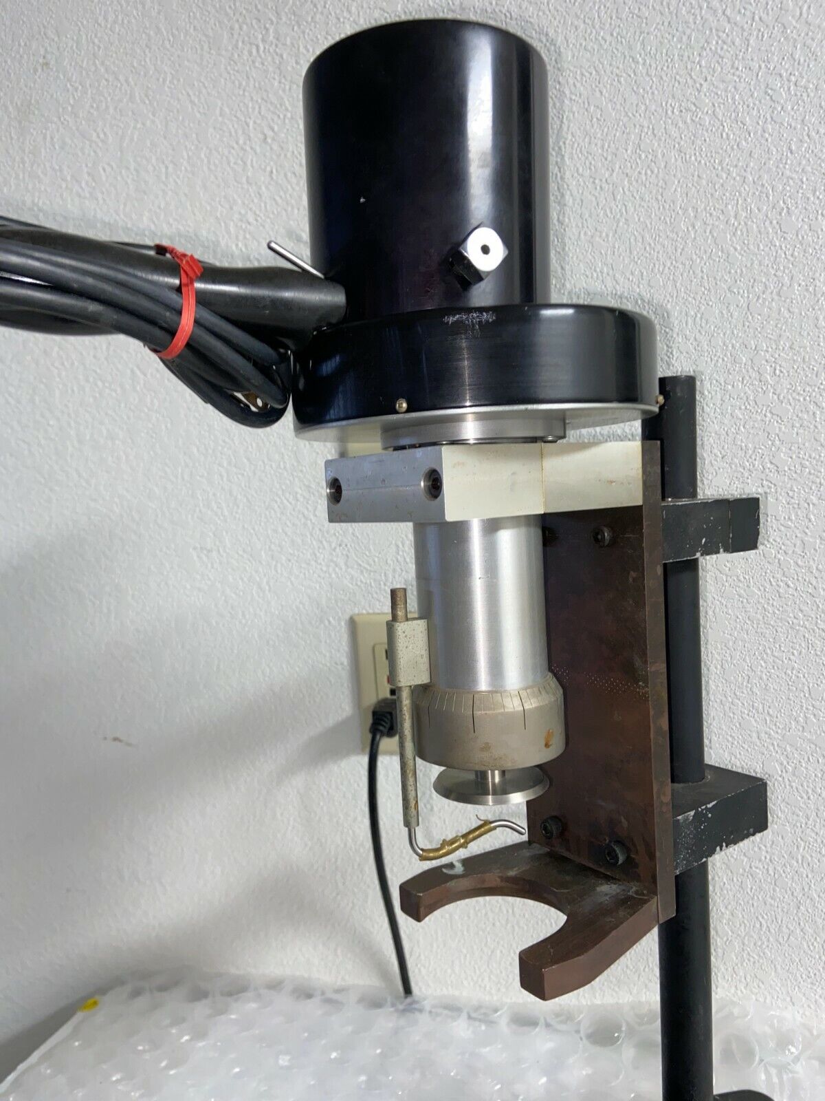 Brookfield LVT Cone Spindle Viscometer with Stand and CP-42 Cone Spindle