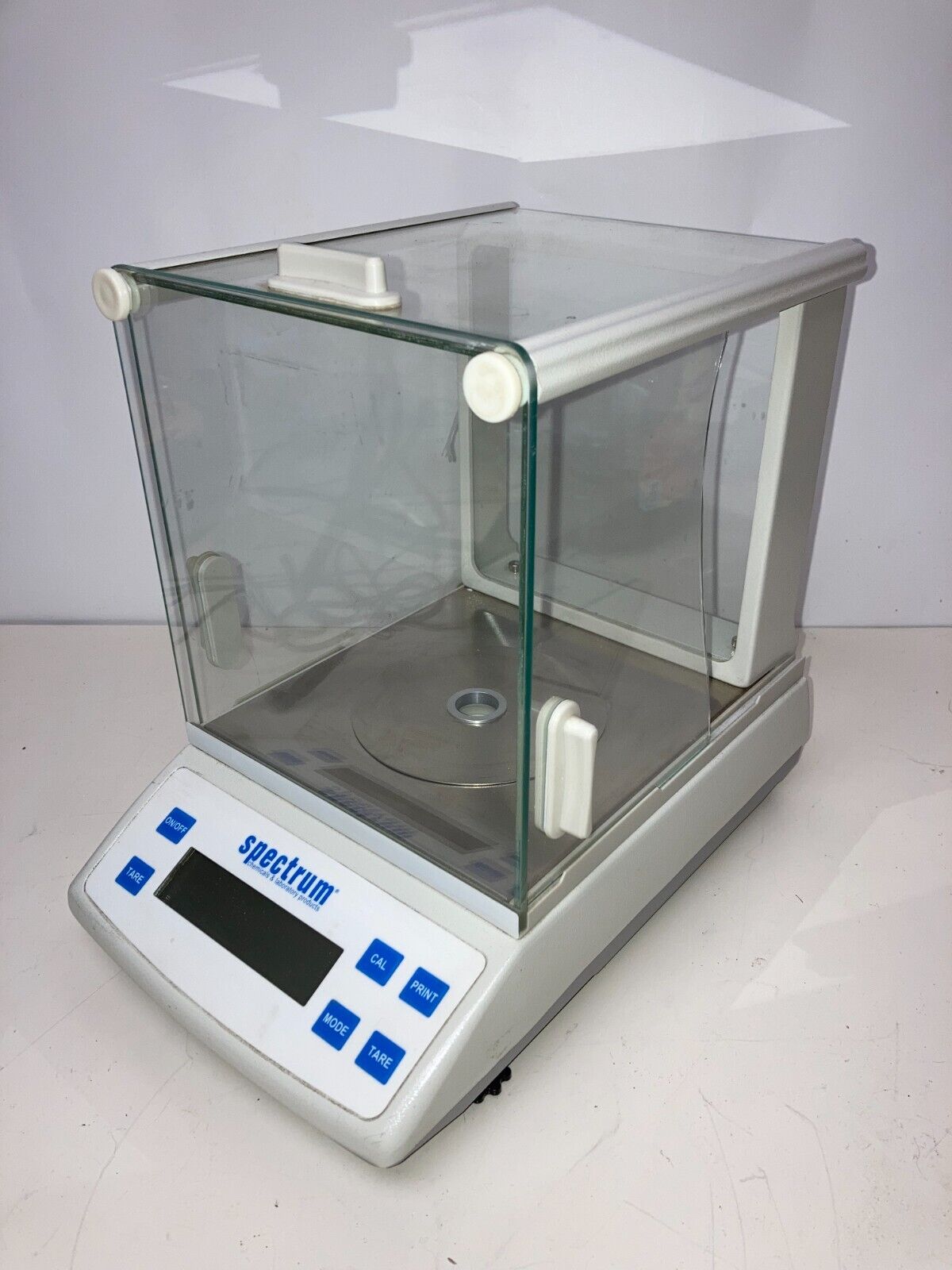 Spectrum Model 64 Laboratory Scale / Balance - For Parts