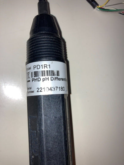 NEW OPEN BOX Hach PD1R1 Differential pH electrode, 15-ft cable, PPS body