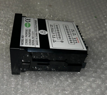 Cole-Parmer 300 pH/ORP/Temperature 1/8-DIN Controller UX-05802-12