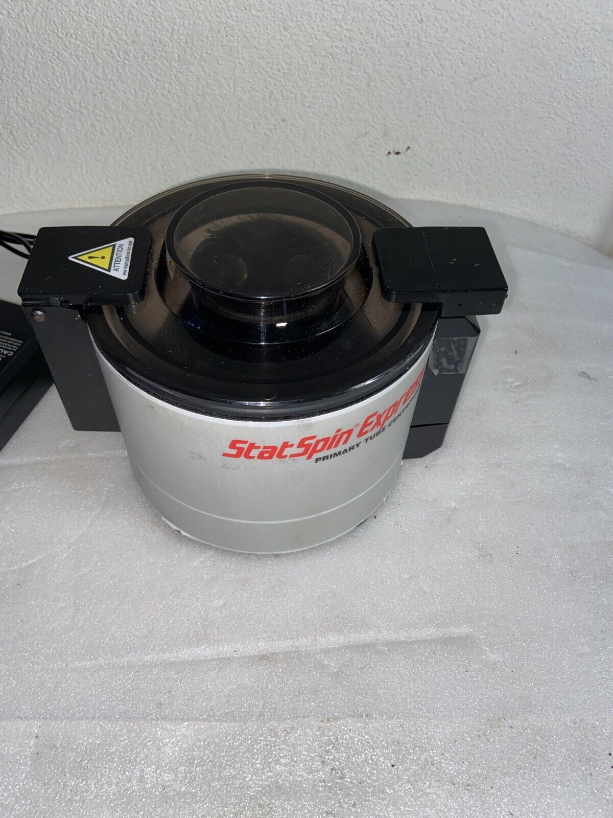 StatSpin Express Model M500-22 Primary Tube Centrifuge with RTX4 Rotor