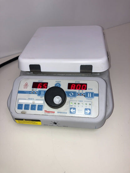 1200 RPM / 698F Thermolyne SUPER-NUOVA Magnetic Stirrer Hotplate SP131825