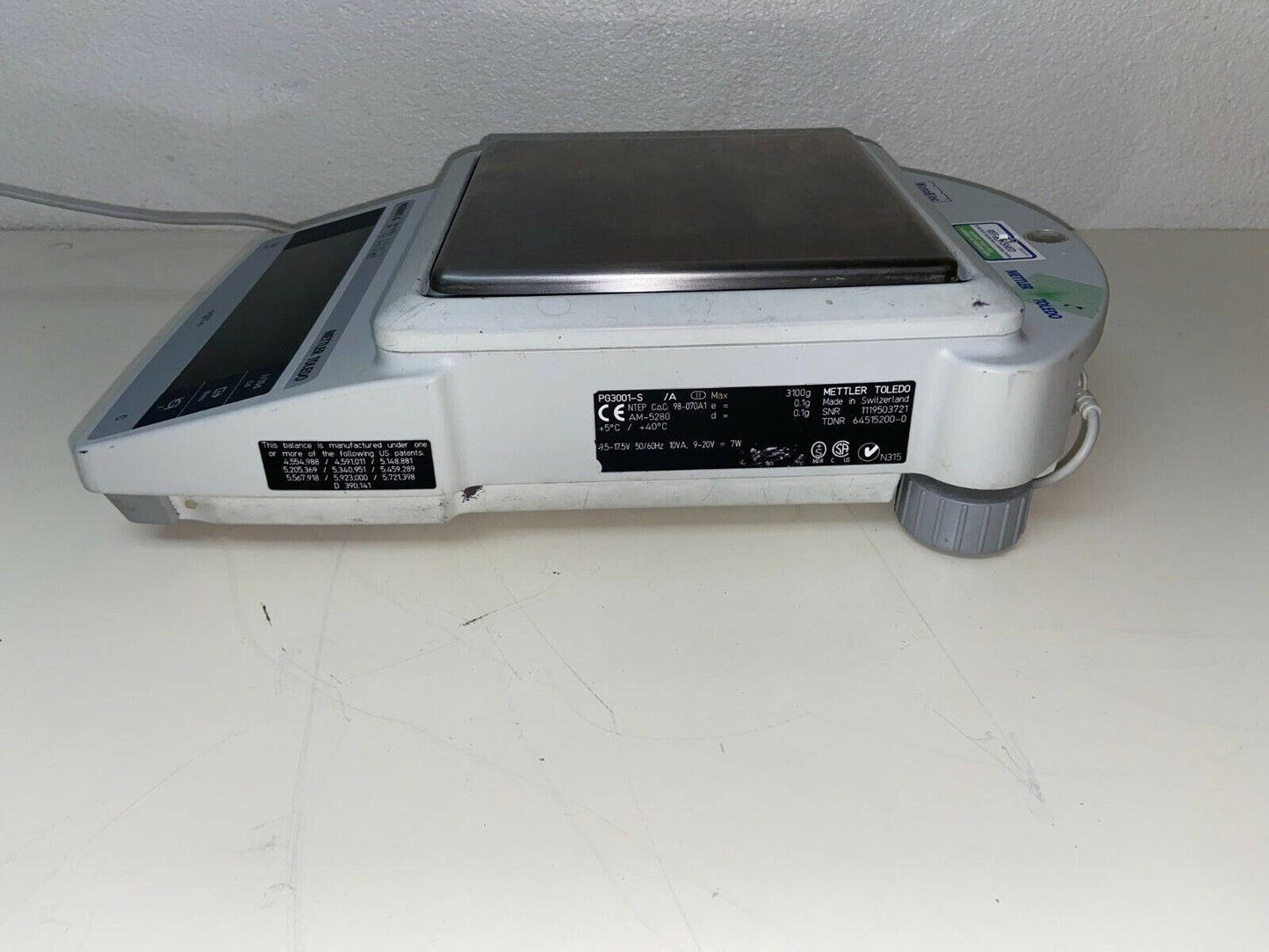 Mettler-Toledo PG3001-S Delta Range Balance Scale 3100g Max. with Power Supply