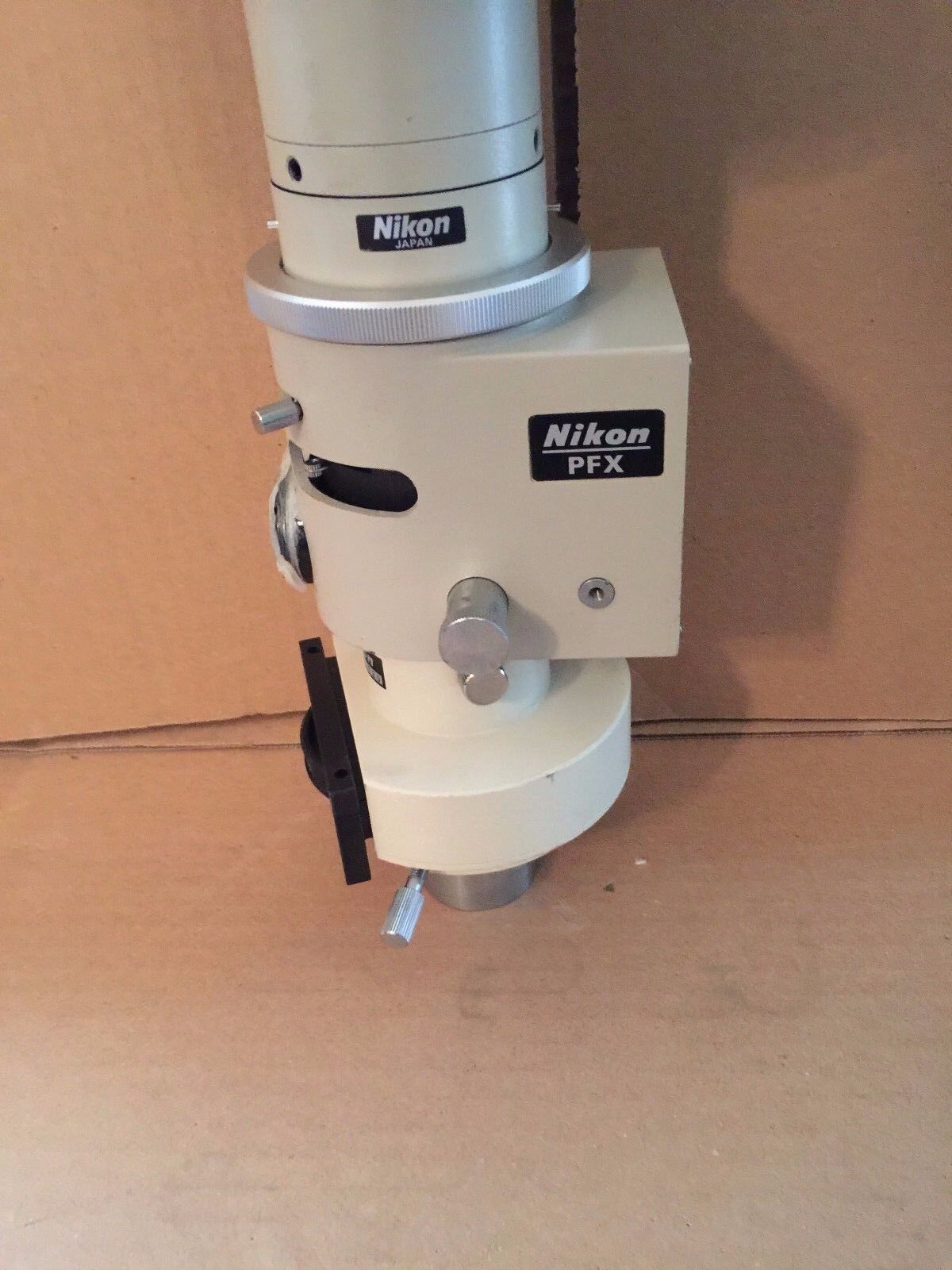 Excellent Condition Nikon Microscope P100S Photometer Head with PFX Shutter