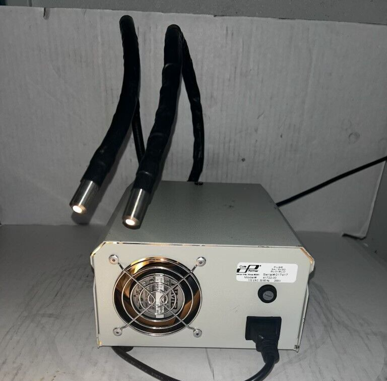 Cole-Parmer 41722 Series Fiber Optic Illuminator with Dual Gooseneck - NEW LAMP