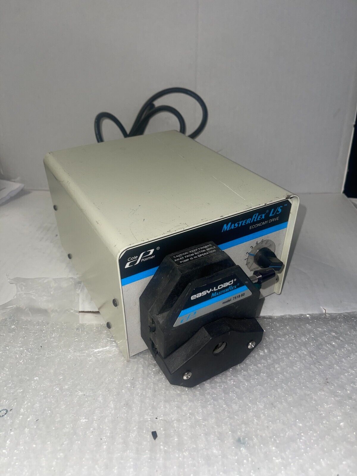 200 RPM Cole Parmer Masterflex 07554-80 Peristaltic Pump w/ 7518-60 Pump Head