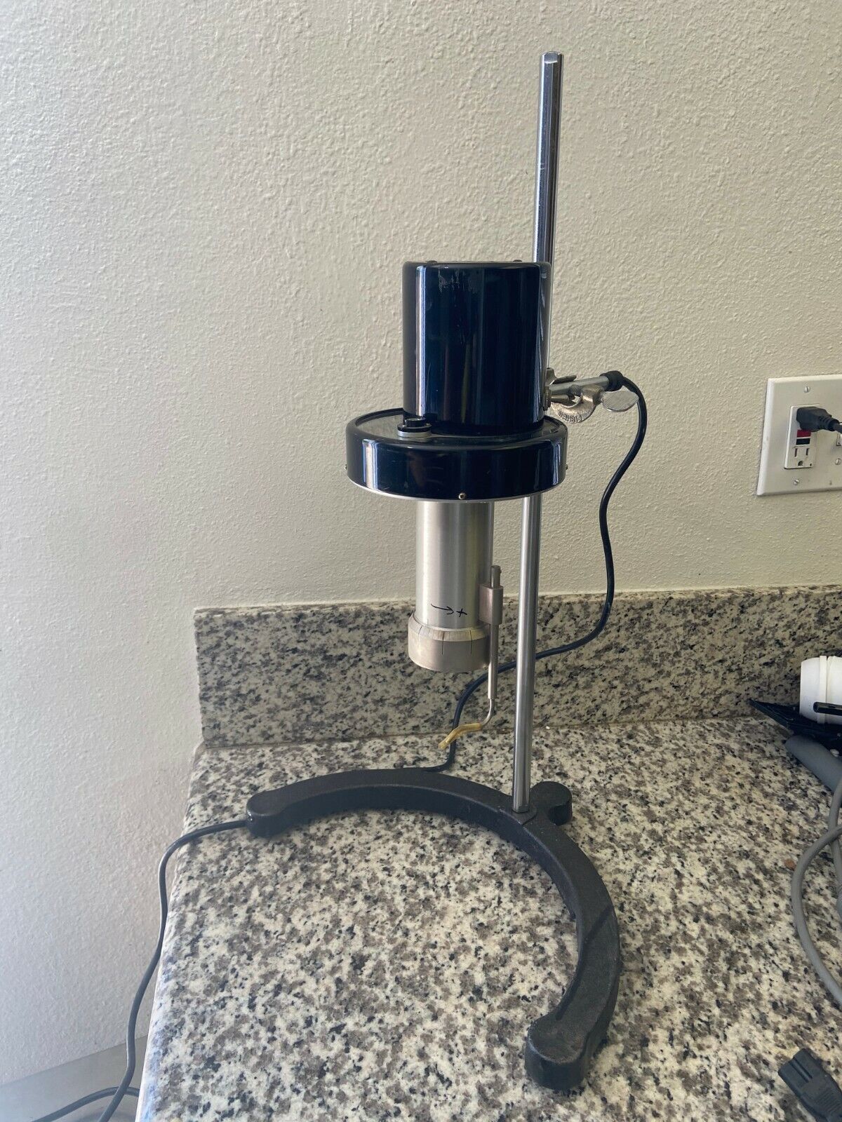 Brookfield HBT Cone Spindle Viscometer with Stand and CP-42 Cone Spindle