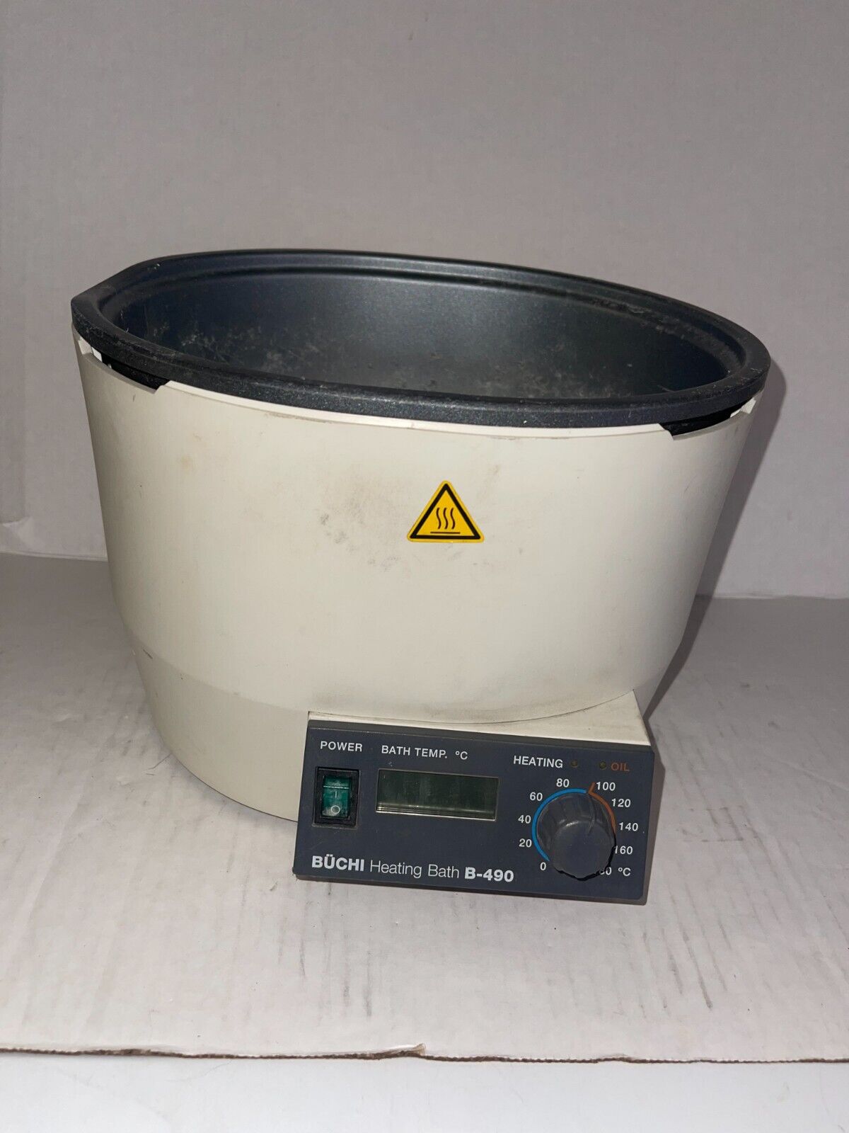 Buchi B-490 Heating Water/Oil Bath for Rotary Evaporator to 180 Degrees Celcius