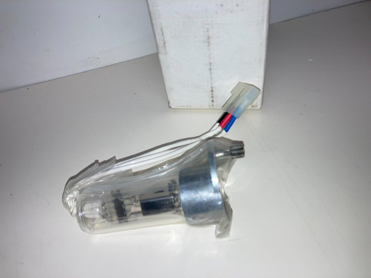 NEW Beckman Coulter #596791 Deuterium Lamp for DU-60 Series Spectrophotometers