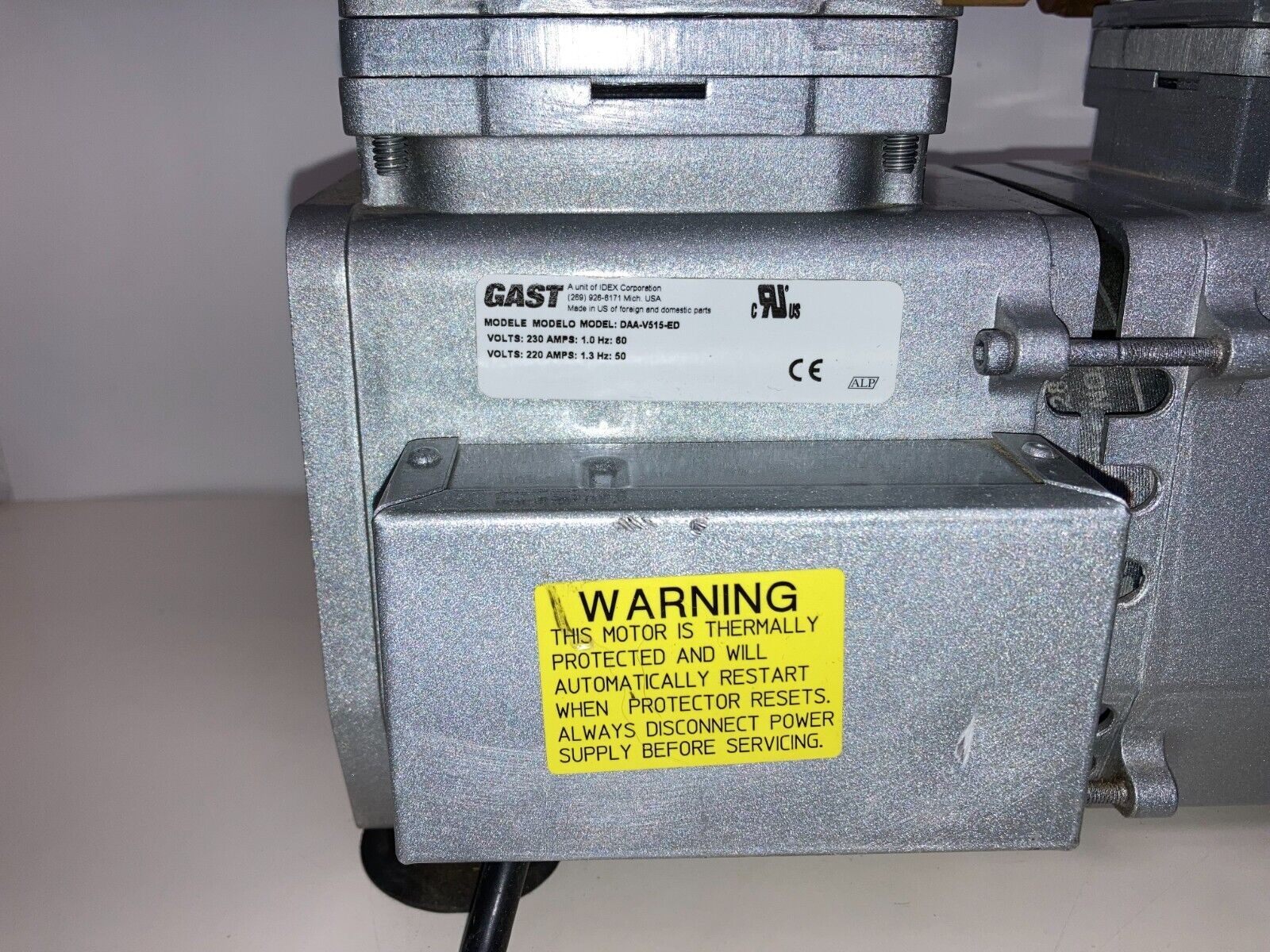 Gast DAA-V515-ED High-Capacity Vacuum Pump, Gauge and Relief 230VAC