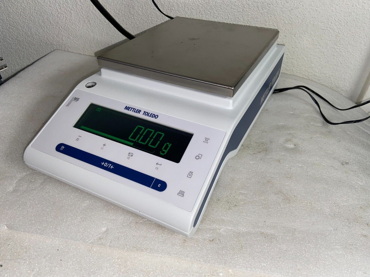 Mettler Toledo NewClassic MF MS3002S /03 Precision Balance 3200g d=0.01g