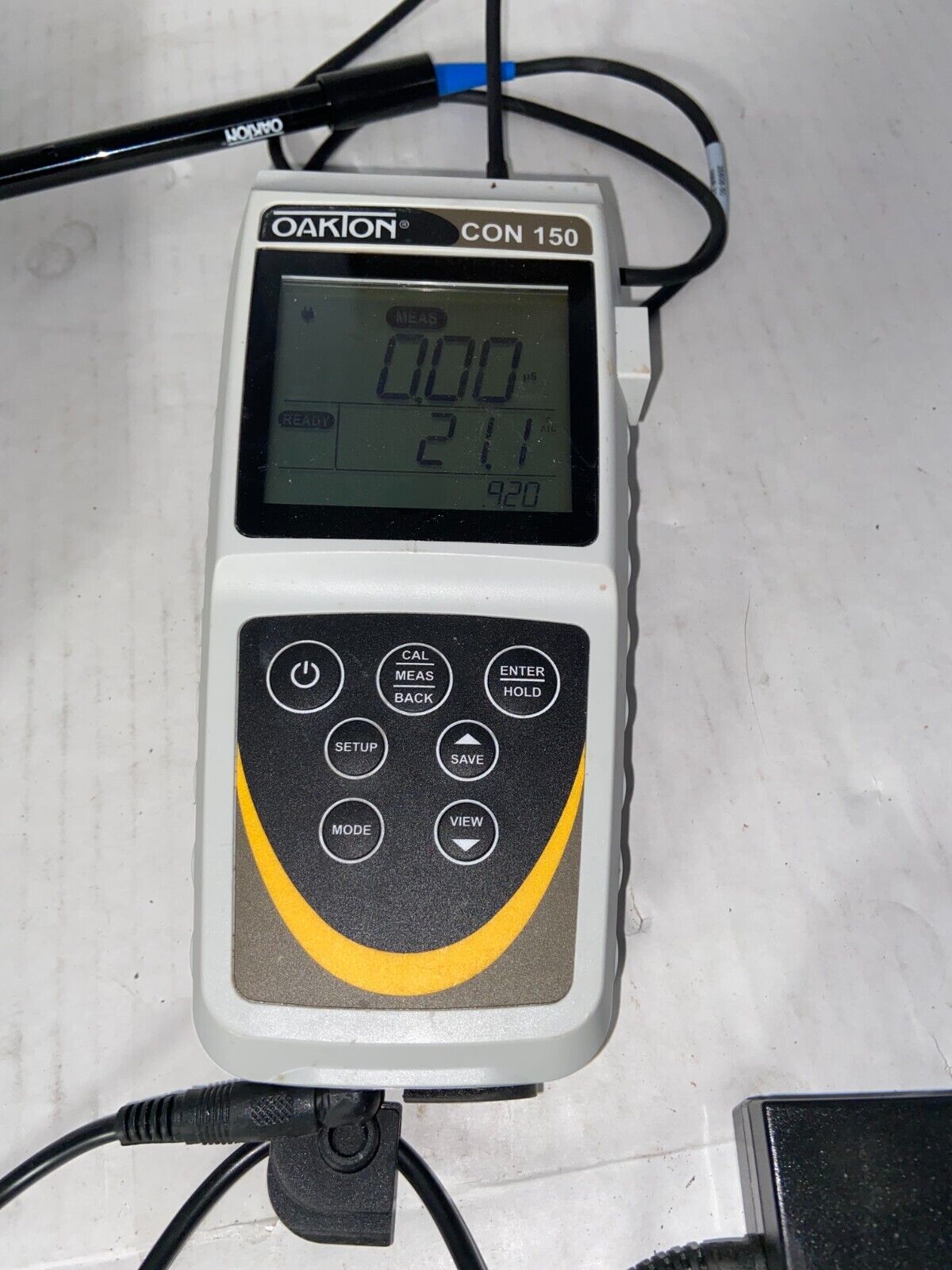 Oakton CON 150 Waterproof Portable Conductivity Meter with Power Supply / Probe