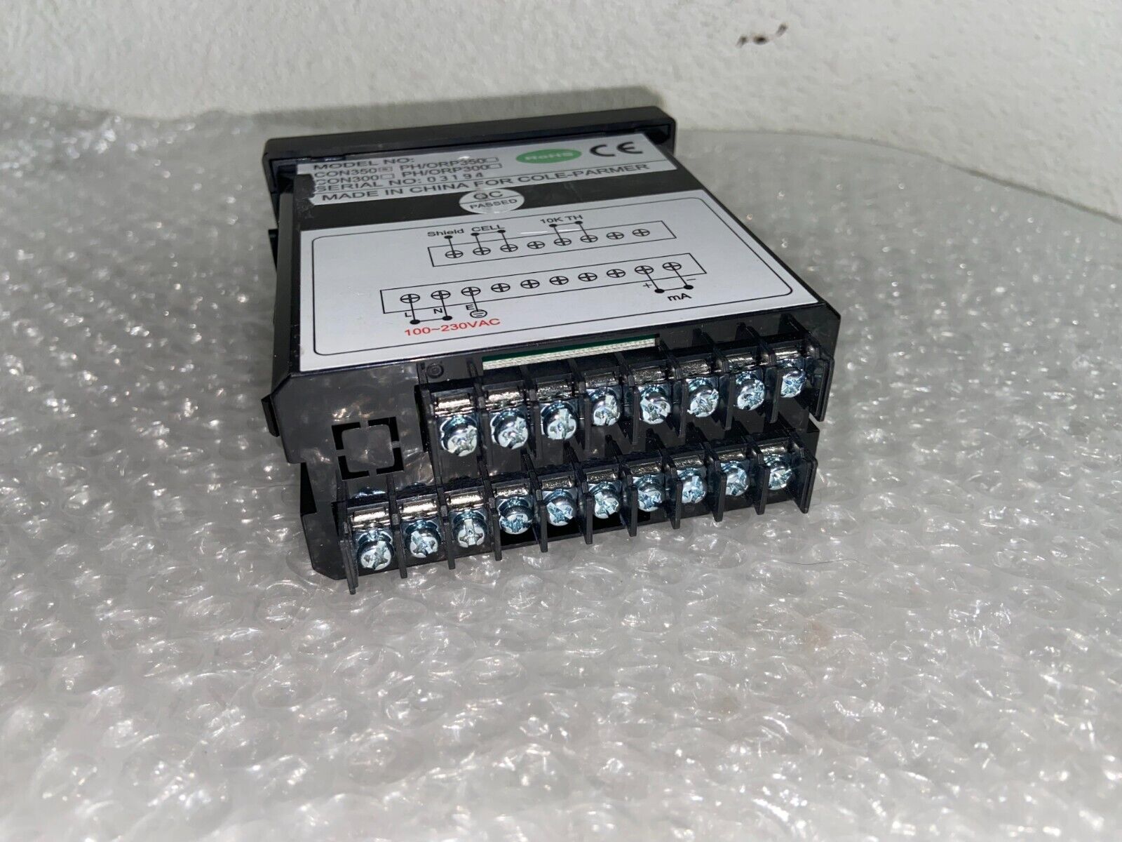 Cole-Parmer CON 350 Conductivity/Resistivity/Temperature 1/8-DIN Controller