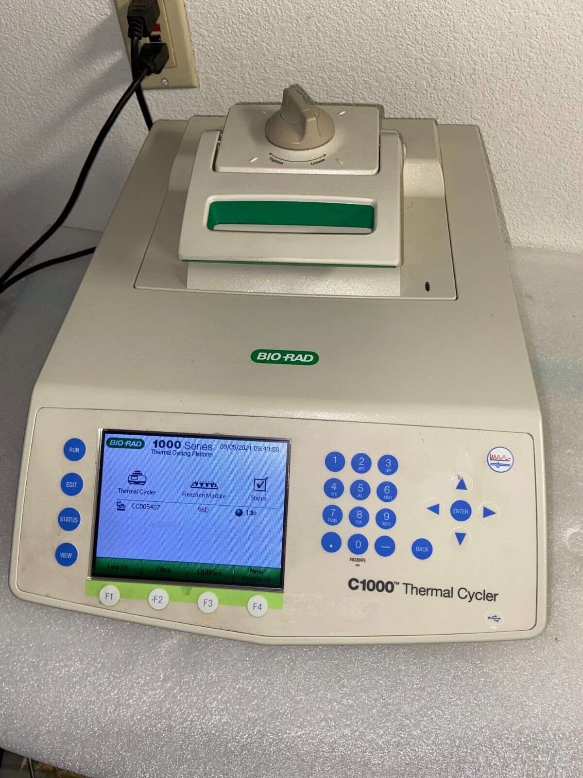 Bio-Rad C1000  PCR Thermal Cycler with 96-Well Fast Block