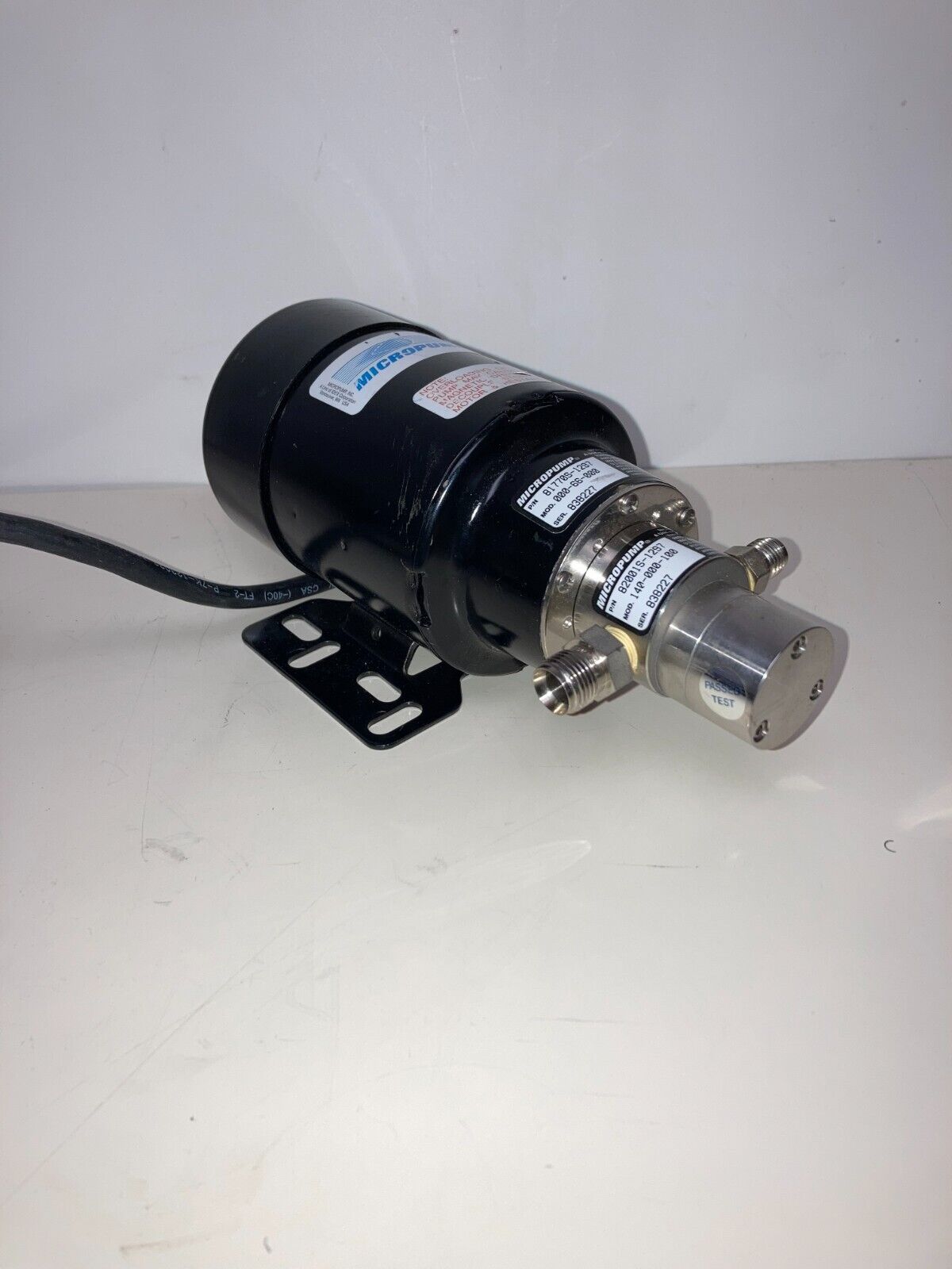 IDEX / MicroPump 81770S-1297 / 000-66-000 Pump with 820001S-1297 Pump Head